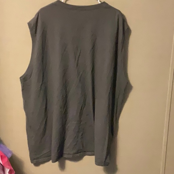 Fruit of the Loom Gray Oversized Sleeveless Muscle Tee - Picture 2 of 3